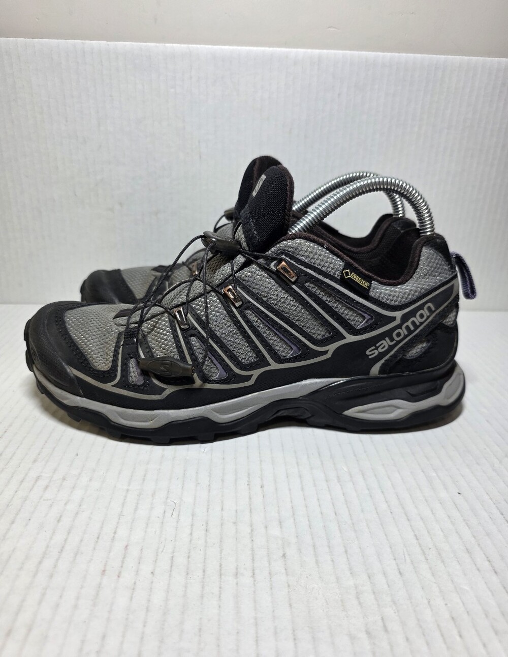 Salomon X Ultra 2 Women's Size 7.5 Trail Running Shoes Dark GrayBlack